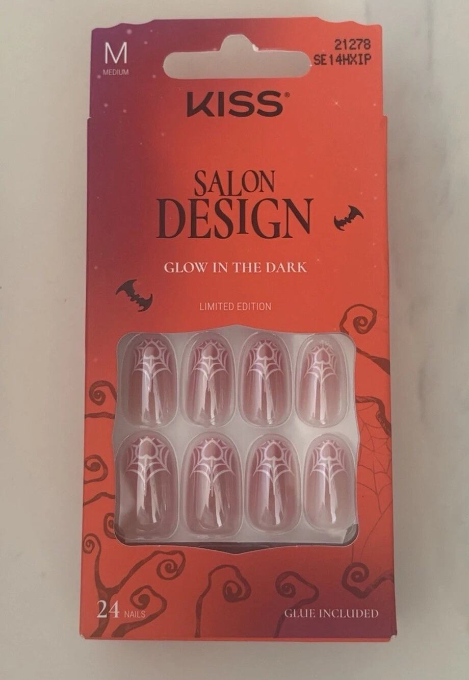 KISS Salon Design Limited Edition Halloween Press On Glow Nails Hollow Point